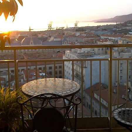 La Finestra Sul Mare Apartment Trieste Bagian luar foto